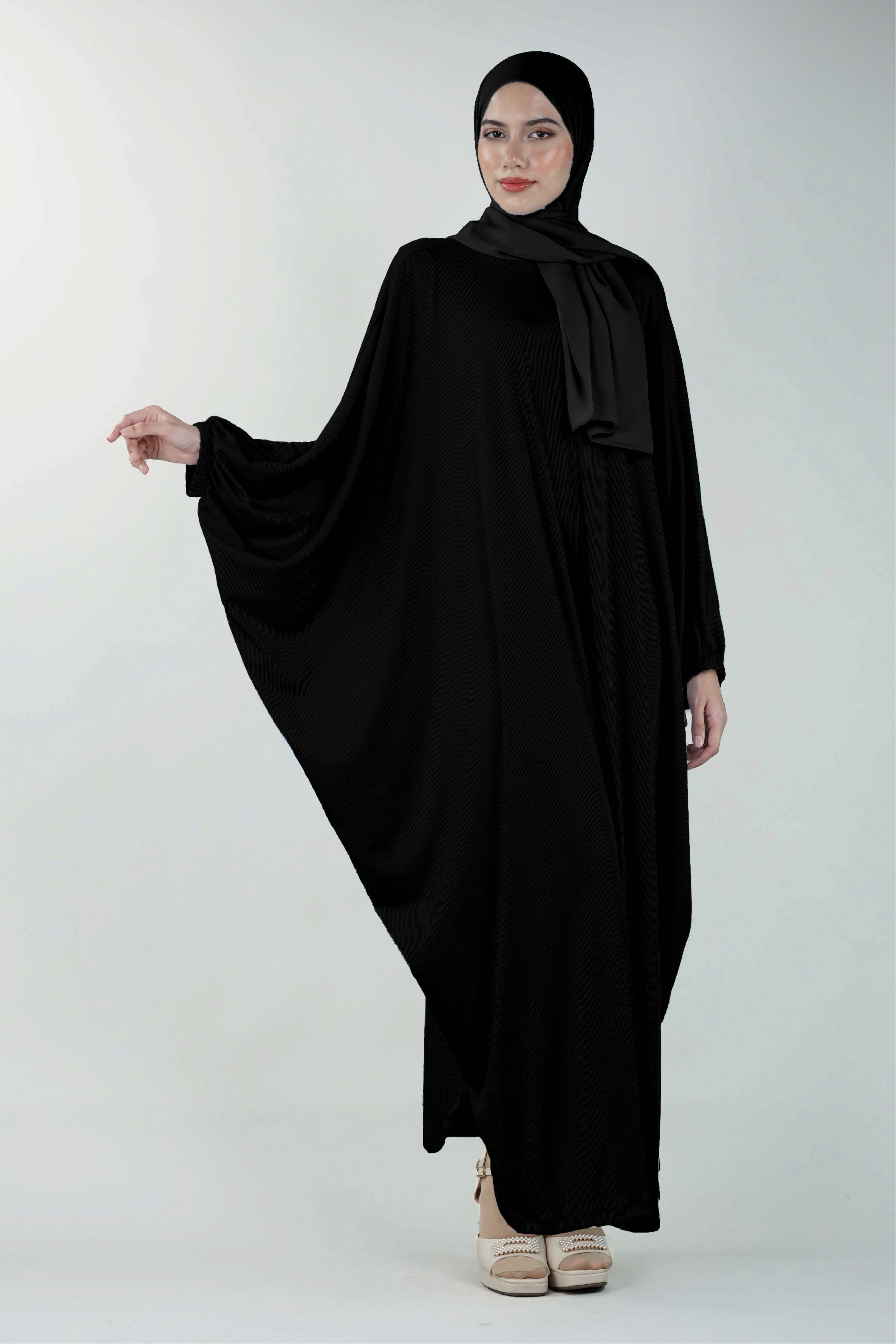 Non-Iron Butterfly Abaya Black