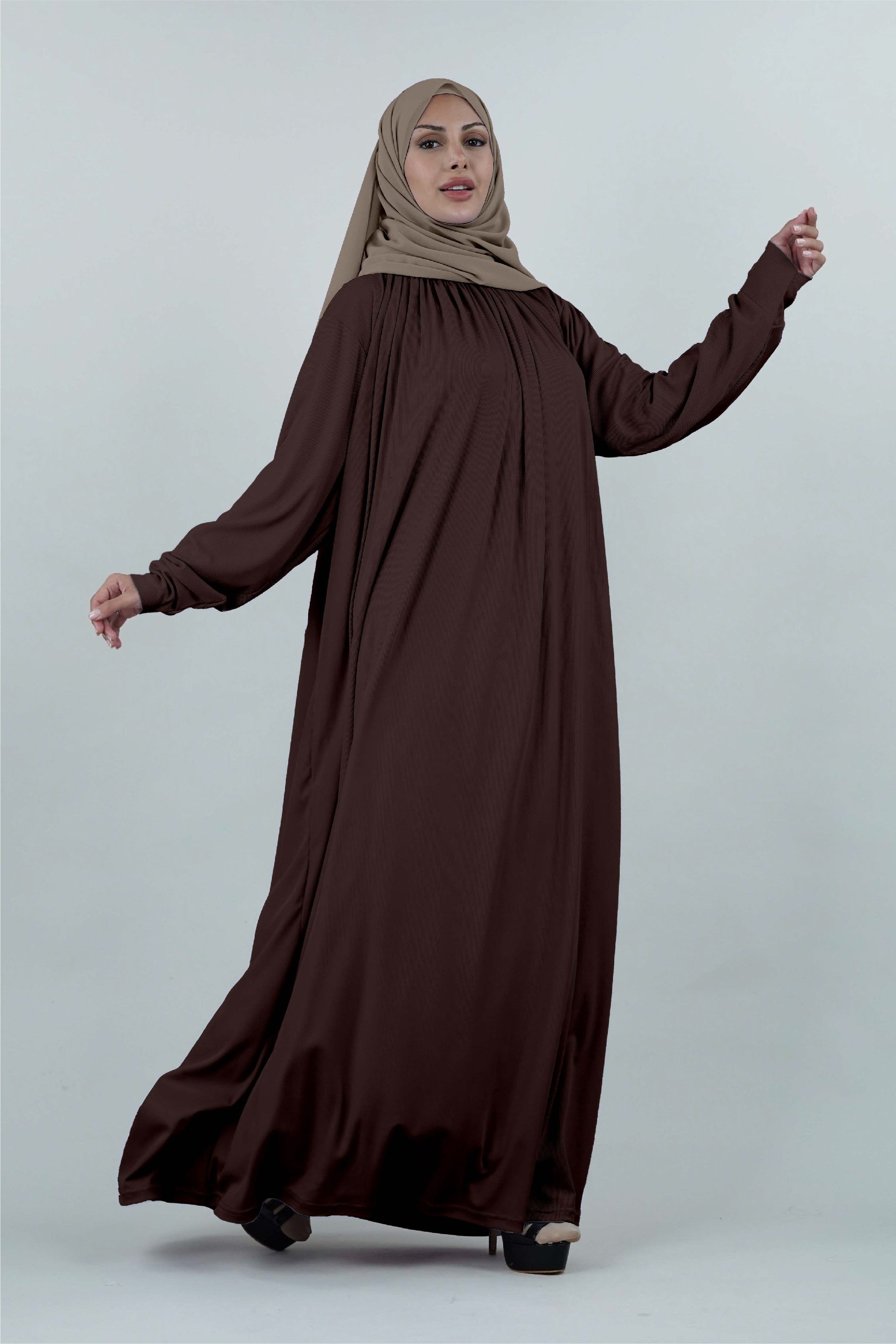 Non-Iron Essentials Abaya Brown