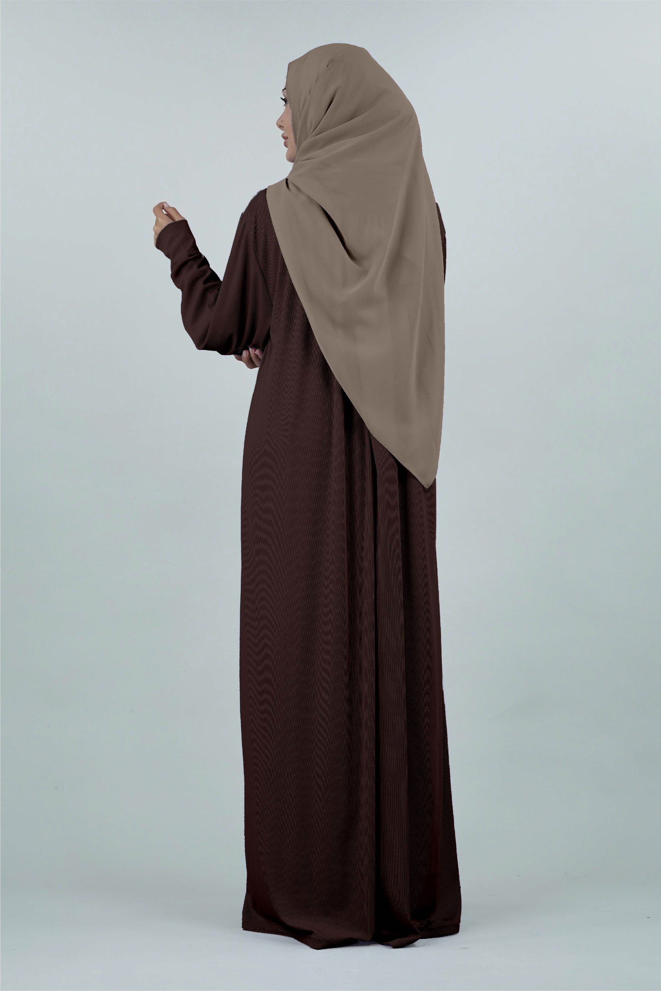 Non-Iron Essentials Abaya Brown