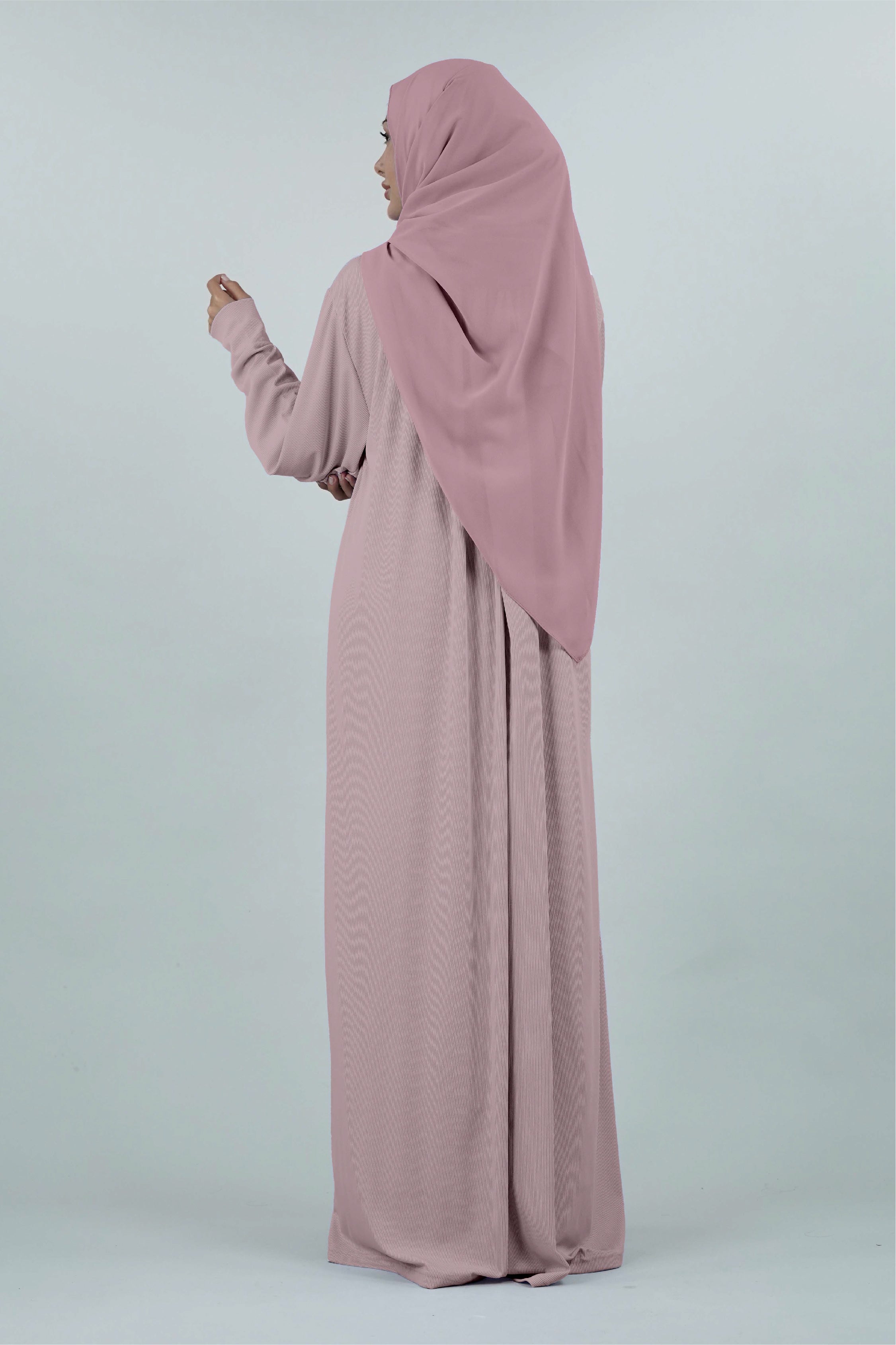 Non-Iron Essentials Abaya Pink